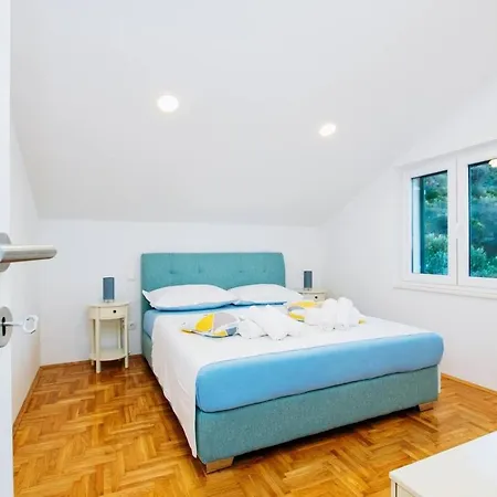 Family Friendly House With A Swimming Pool Plano, Trogir - 21403 Prázdninový dům *