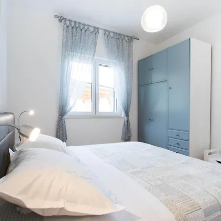 Family Friendly House With A Swimming Pool Plano, Trogir - 21403 Prgomet